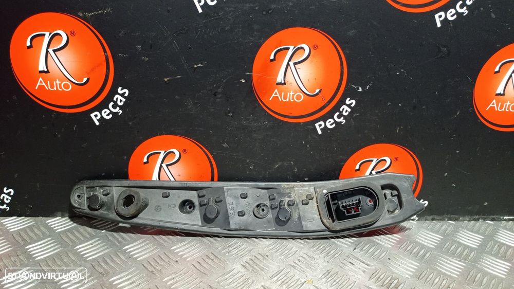 Placa Farolim Stop Dto Fiat Punto (188_) - 2