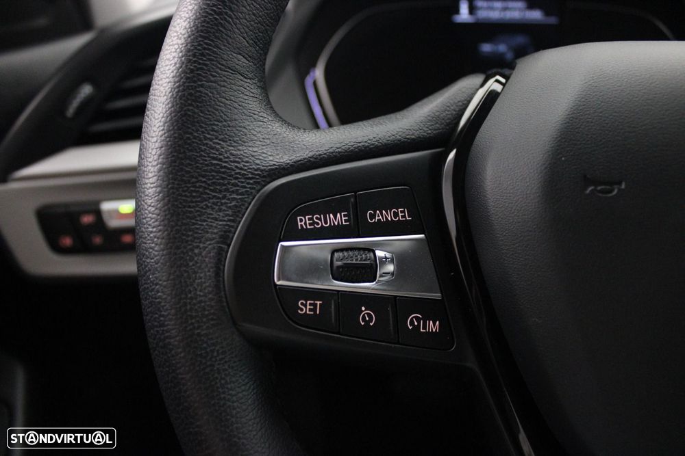 BMW 116 d Corporate Edition Auto - 11