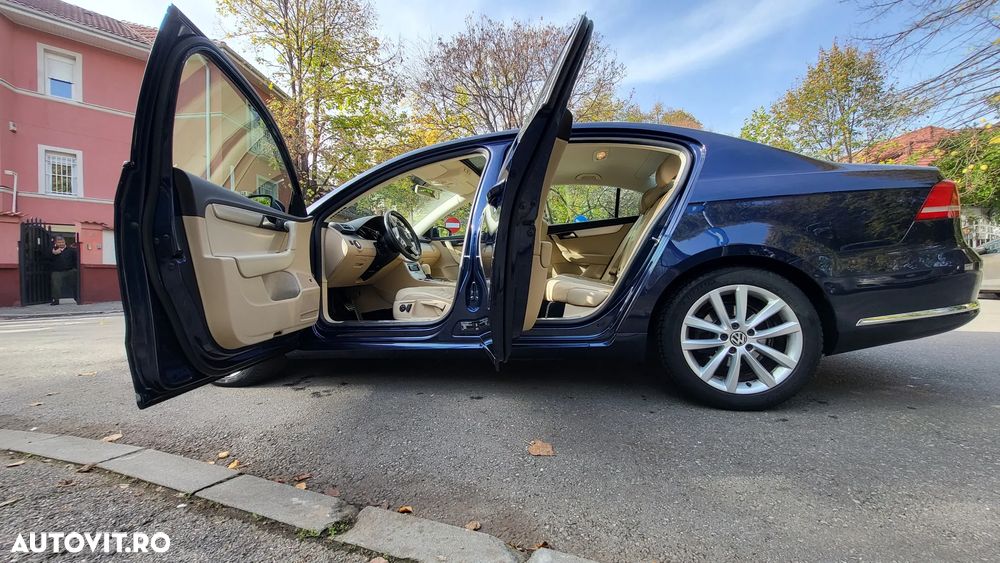 Volkswagen Passat 2.0 TDI DSG Highline - 5