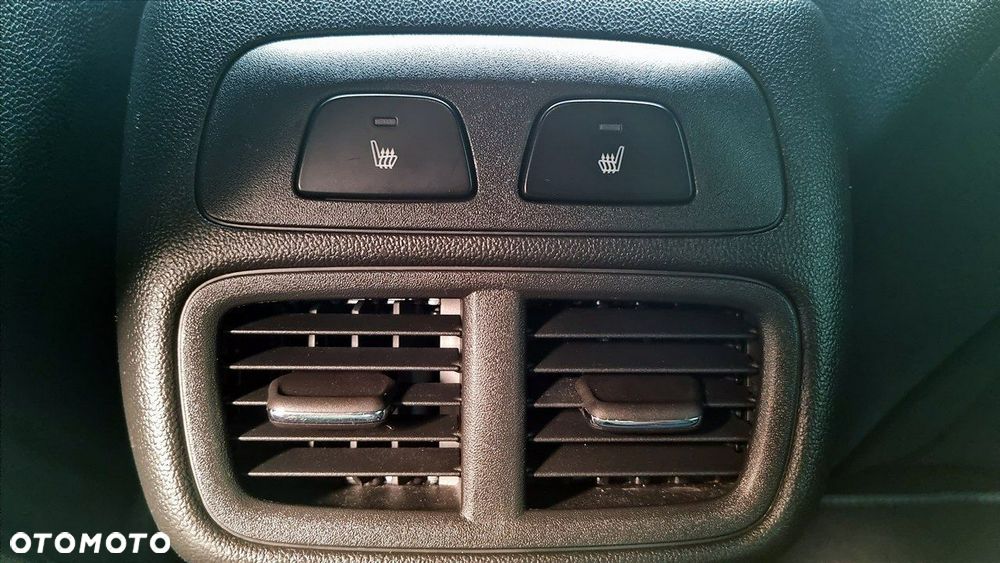 Opel Insignia - 32
