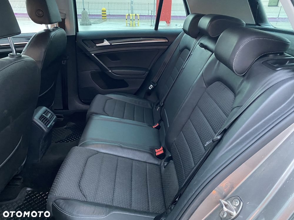 Volkswagen Golf 1.4 TSI BMT Highline DSG - 11