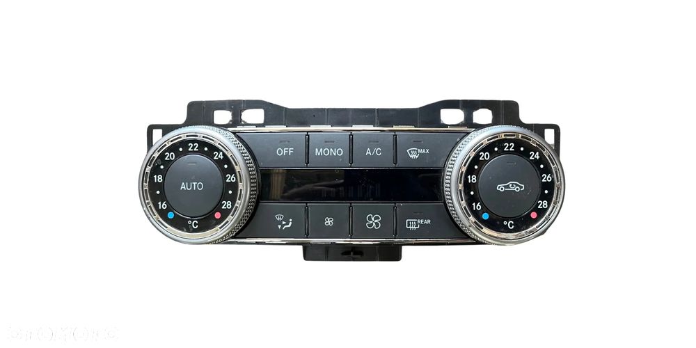 Mercedes C klasa W204 Panel Klimatyzacji A2049002103