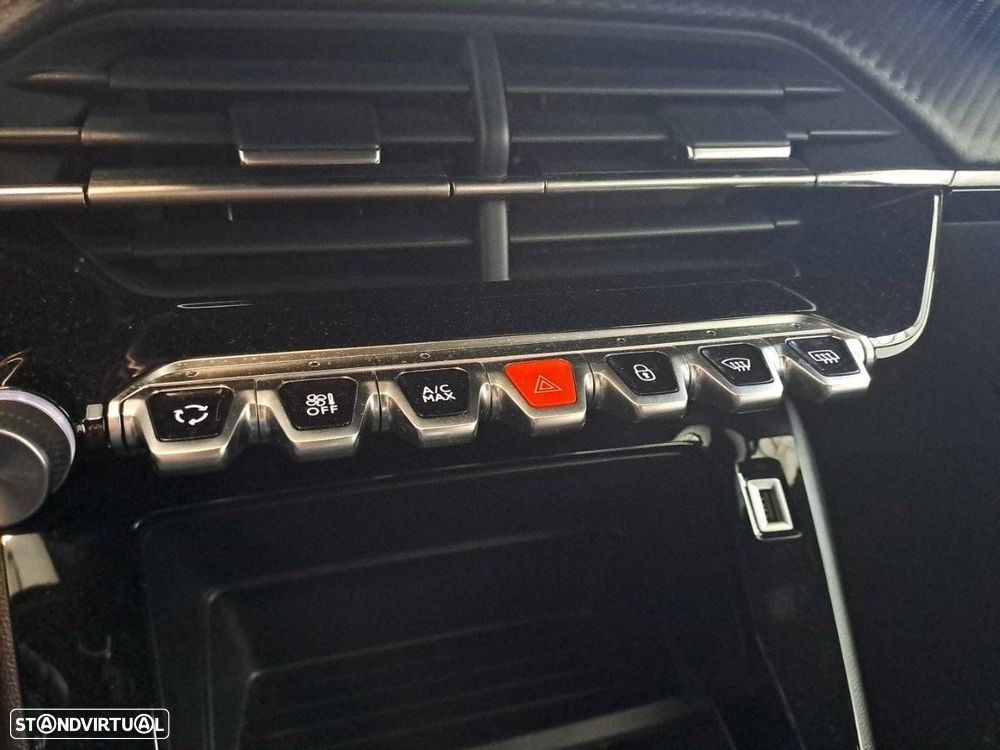 Peugeot 2008 1.2 PureTech Active Pack - 15