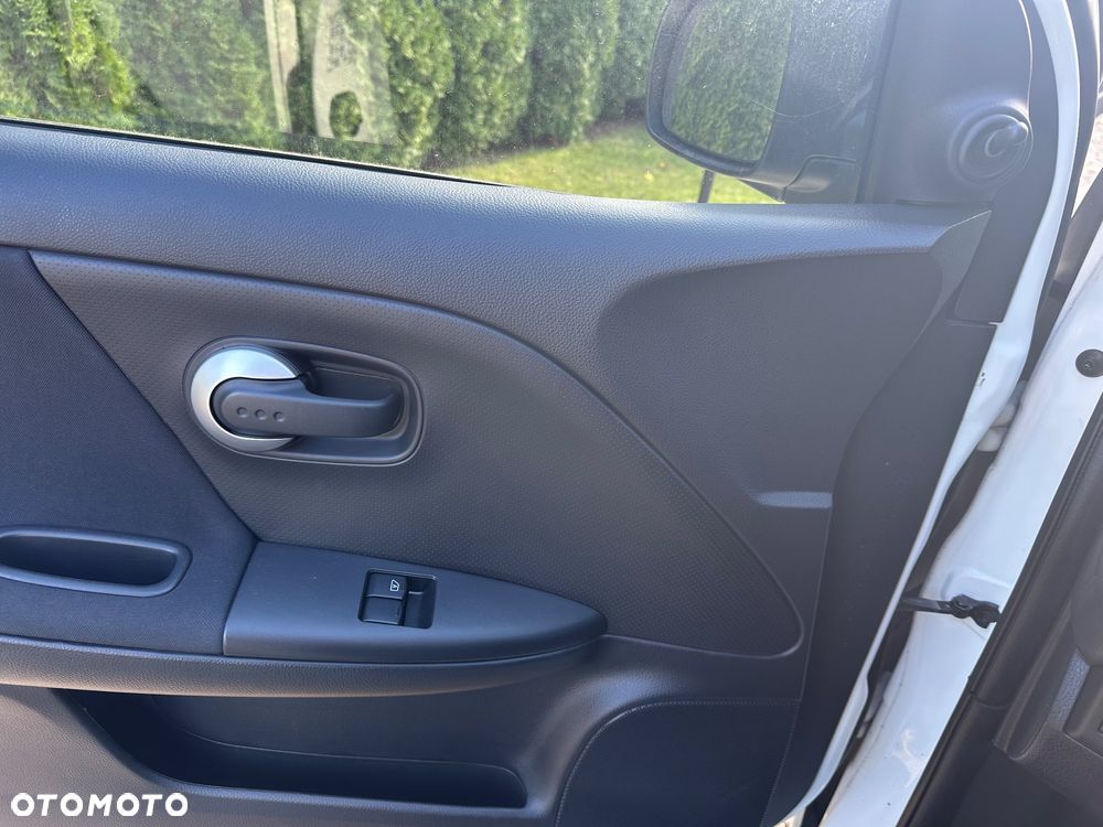 Nissan Note - 10