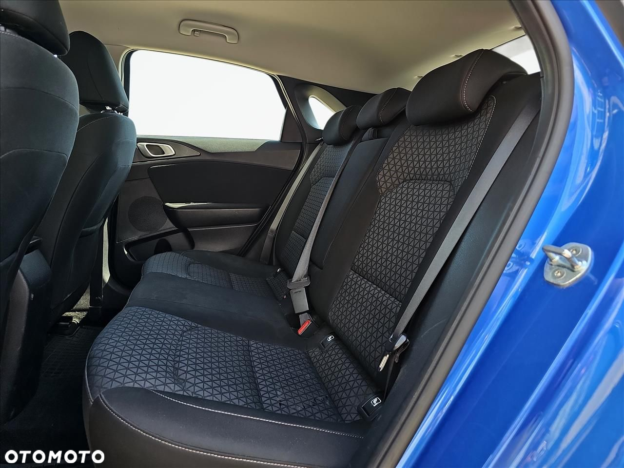 Kia Ceed 1.0 T-GDI M - 17