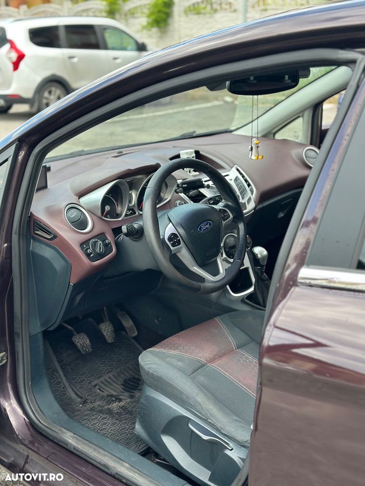 Ford Fiesta 1.6 TDCI Trend - 8