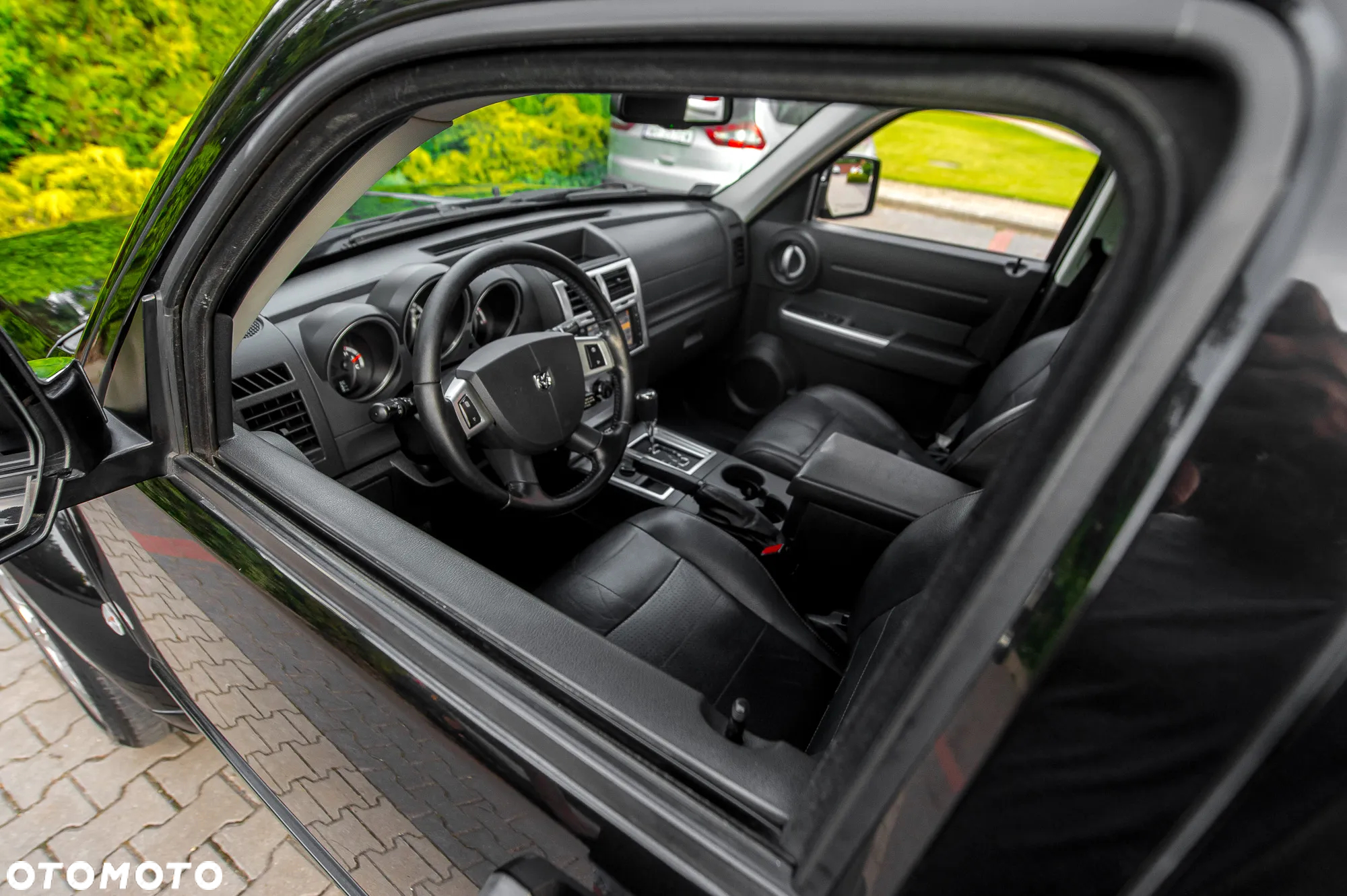 Dodge Nitro 2.8 CRD RT - 21