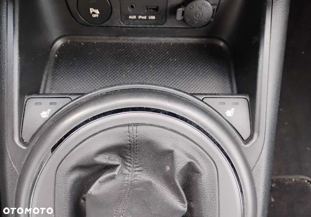 Kia Sportage - 16