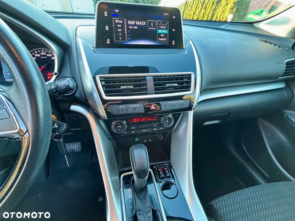 Mitsubishi Eclipse Cross 1.5 T-MIVEC (ClearTec) CVT 2WD Top - 19