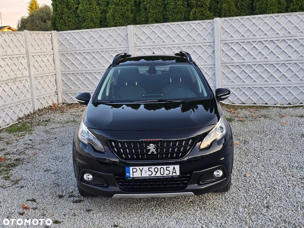 Peugeot 2008 1.2 Pure Tech Allure S&S - 4