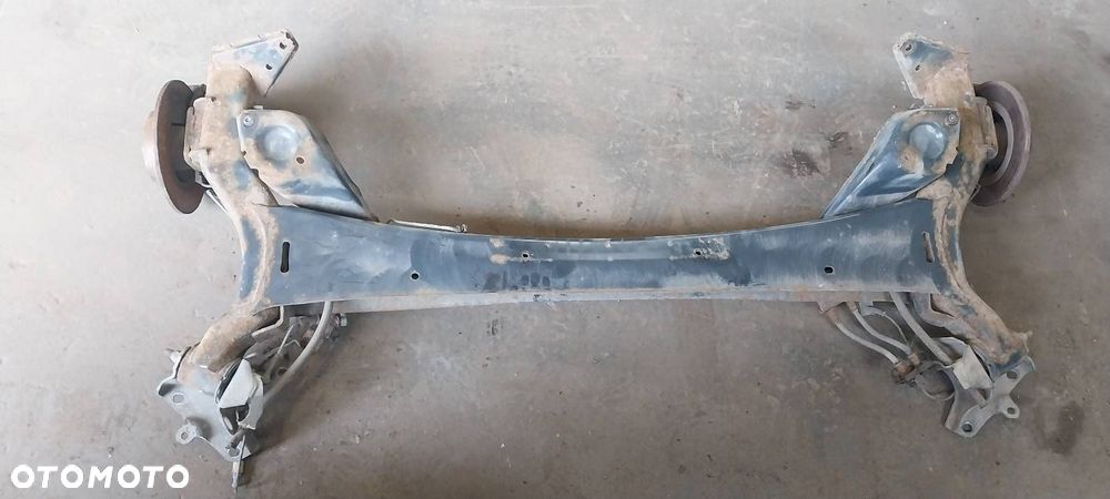 BELKA OŚ ZAWIESZENIA TYŁ TARCZE Z ABS HAMULCE RENAULT MEGANE II HB 3D - 6