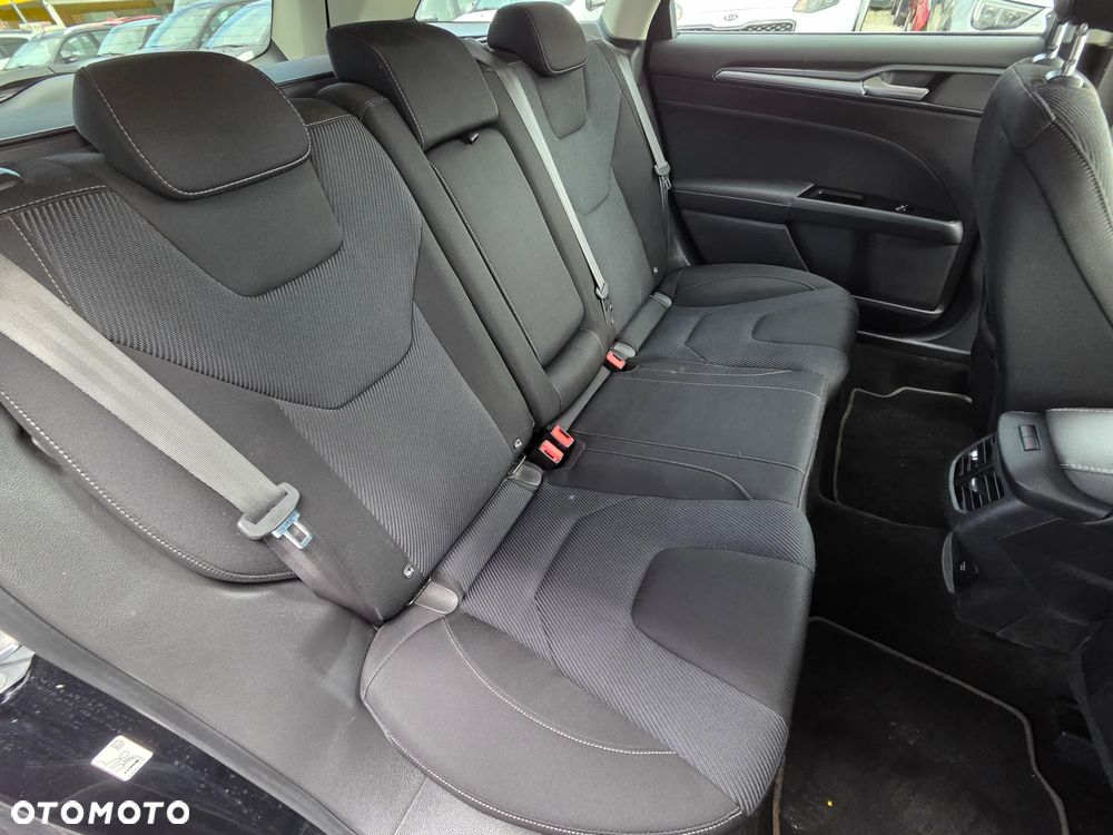 Ford Mondeo SW 1.5 EcoBoost S&S Titanium - 14