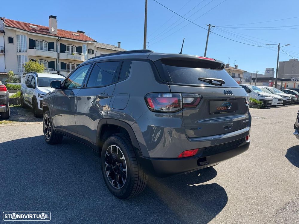 Jeep Compass 1.3 TG Trailhawk - 8