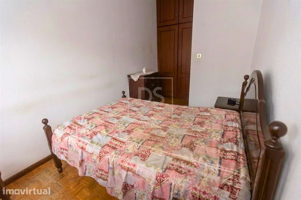 T2 com excelente localização no Porto – Campanhã - Grande imagem: 4/11