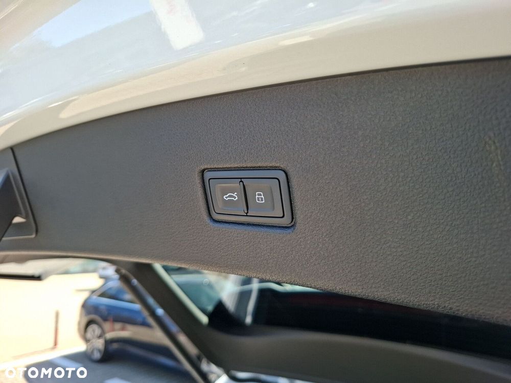 Audi Q5 Sportback - 22