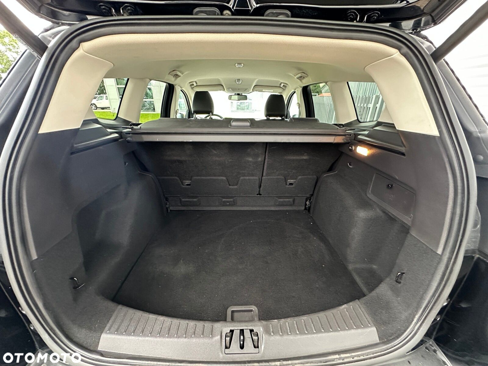 Ford Kuga - 19