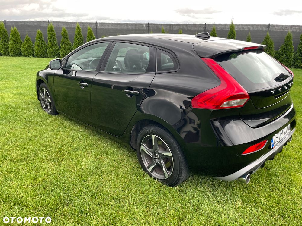 Volvo V40 D2 Drive-E R-Design Kinetic - 8