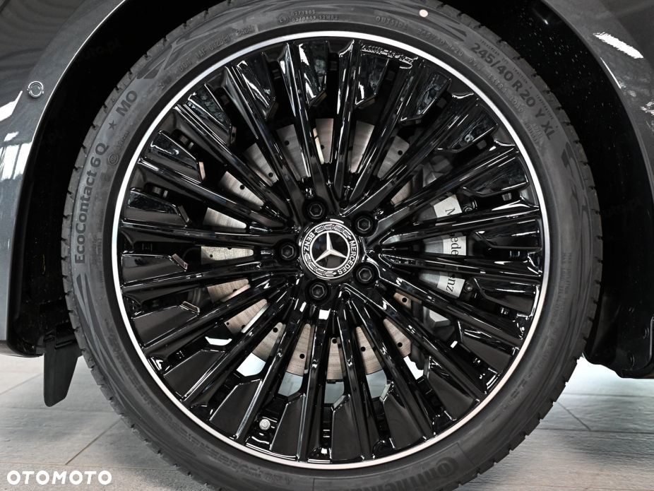 Mercedes-Benz Klasa E 220 d mHEV 4-Matic AMG 9G-Tronic - 17