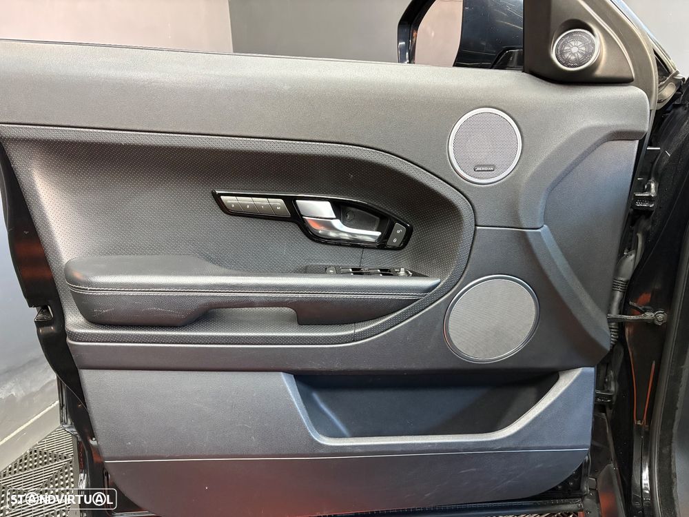 Land Rover Range Rover Evoque SD4 Aut. Black Dynamic - 34