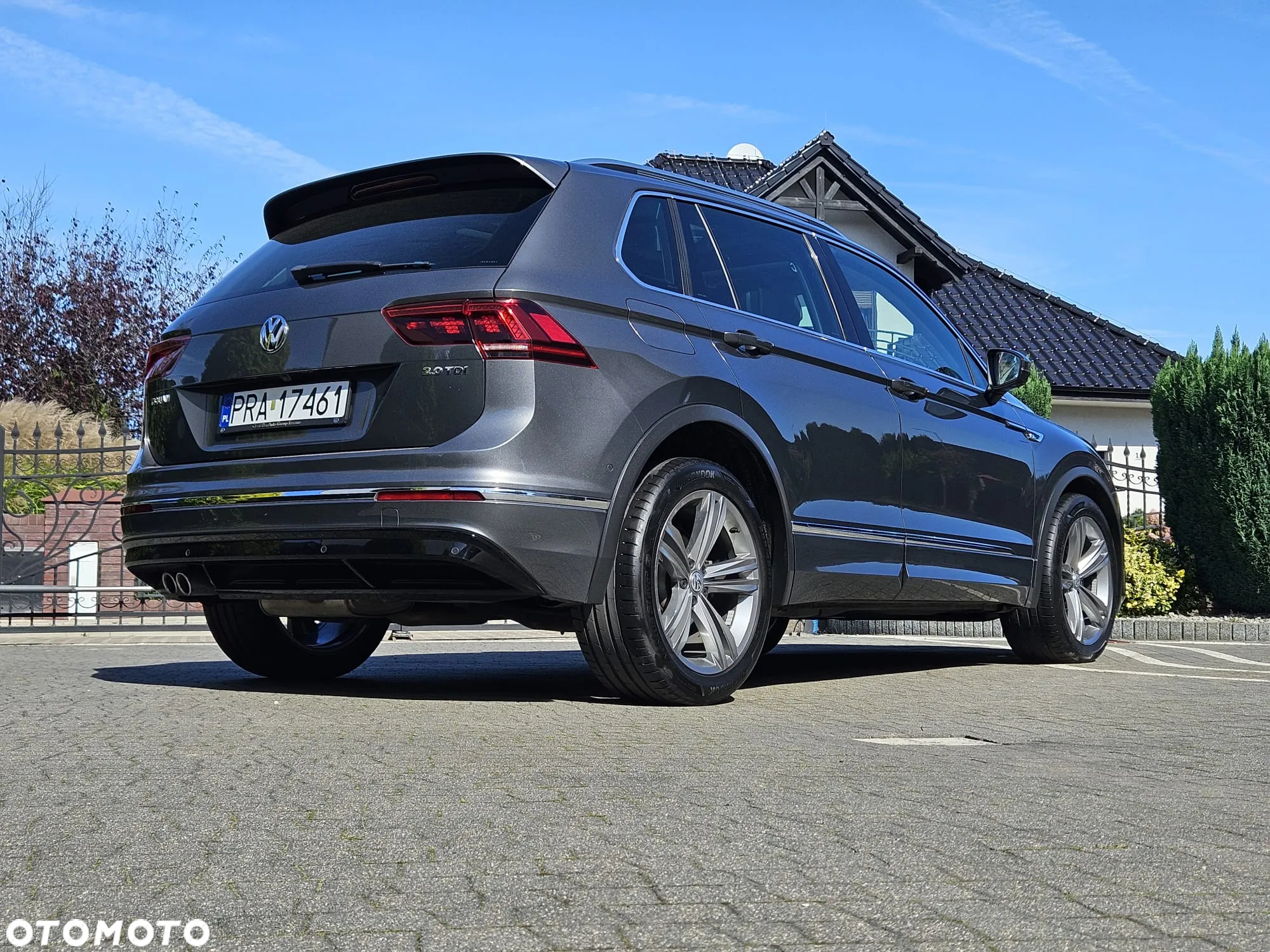 Volkswagen Tiguan - 25