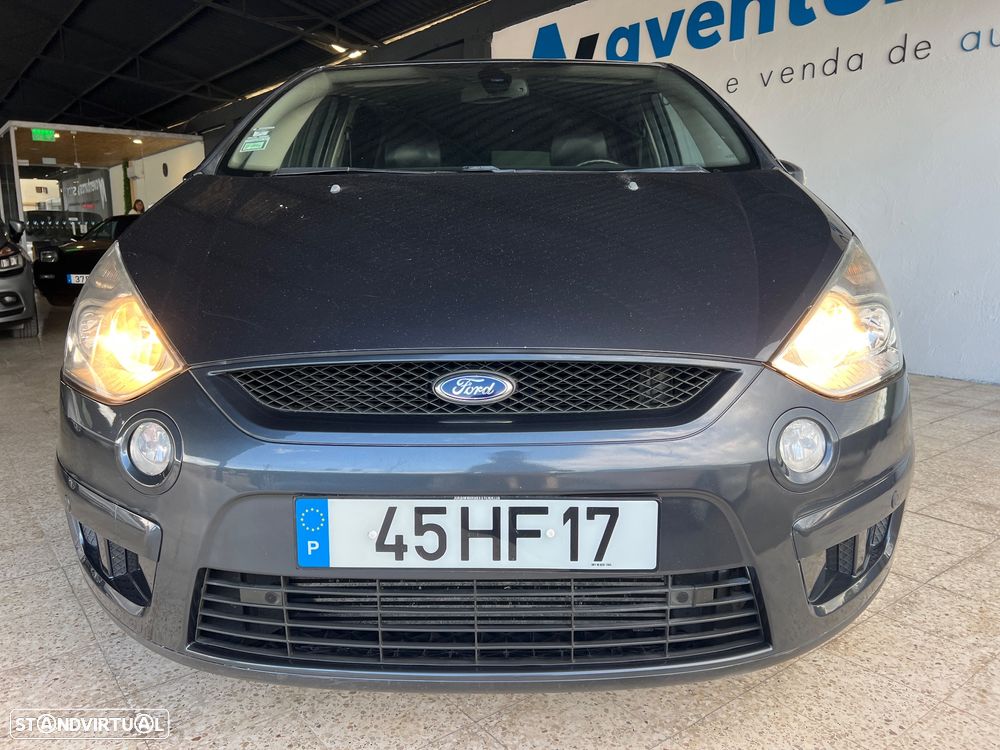 Ford S-Max 1.8 TDCi Titanium 7L - 33