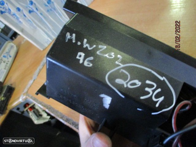 Grelha Friso GRE2034 MERCEDES W202 1996 CENTRAL MERCEDES W202 1995 C180i 120CV 4P BRANCO Central Cinzeiro - 3