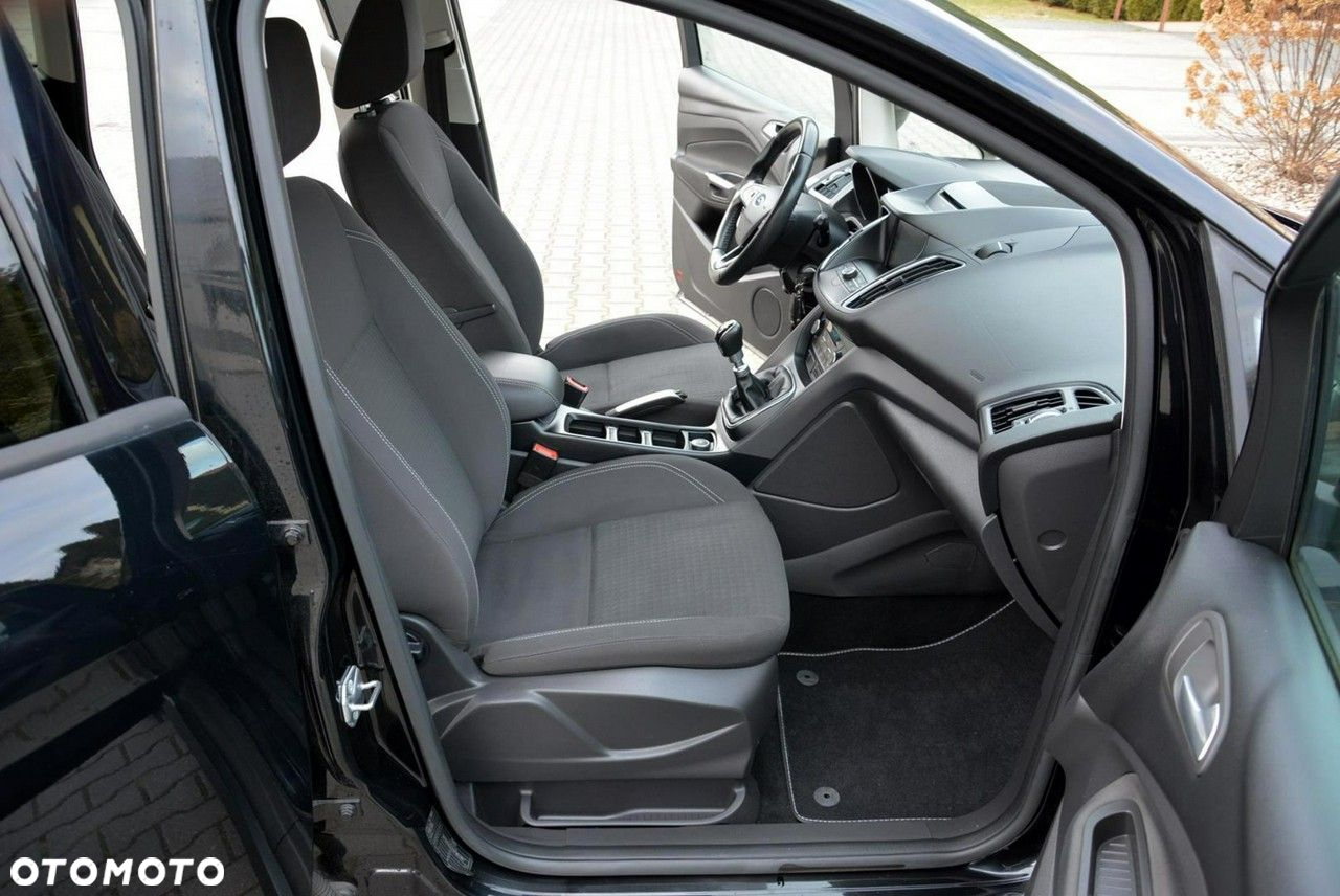 Ford C-MAX - 16