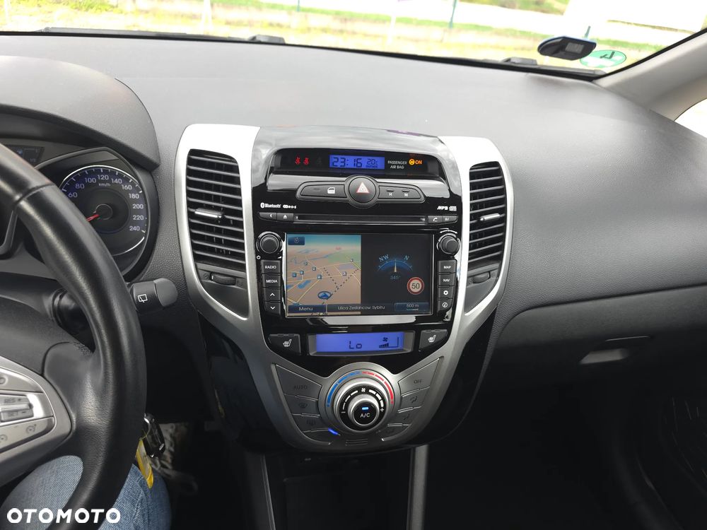 Hyundai ix20 1.4 BlueDrive Comfort - 28