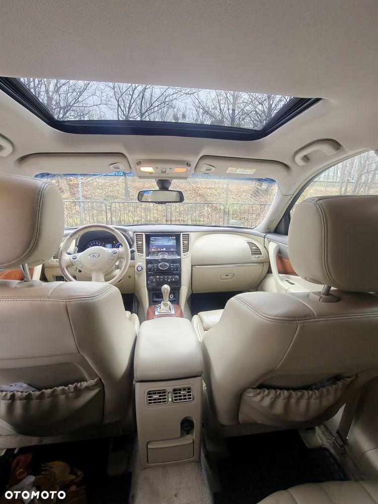 Infiniti QX70 5.0 S Premium - 32