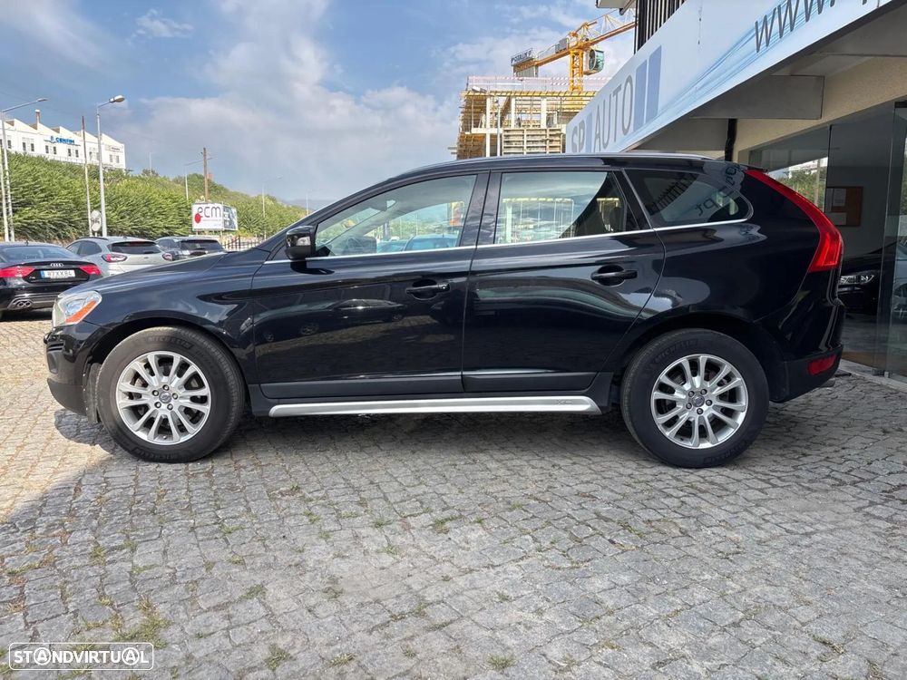 Volvo XC 60 2.4 D Drive Momentum - 25