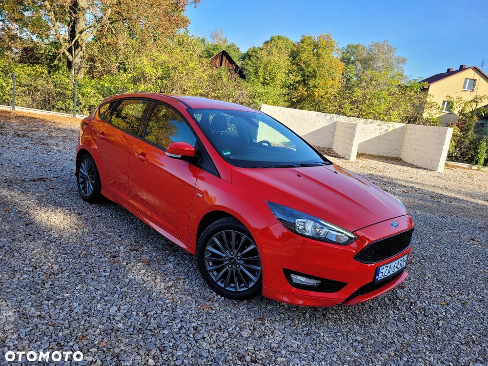 Ford Focus - 37
