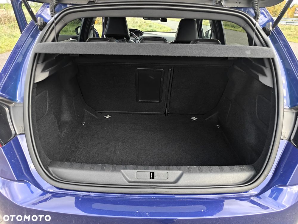 Peugeot 308 BlueHDi 180 EAT6 GT - 23