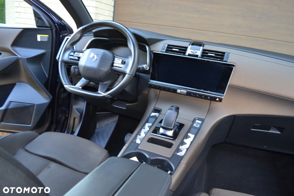 DS Automobiles DS 7 Crossback 1.6 E-Tense Grand Chic - 7