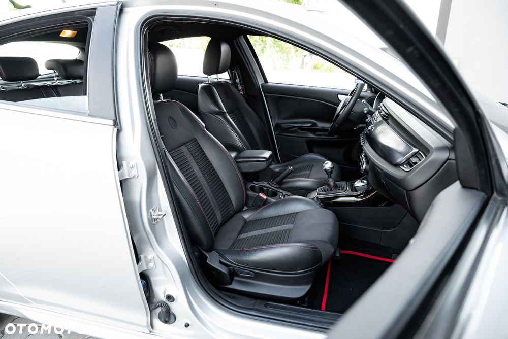 Alfa Romeo Giulietta 1.4 TB 16V Multiair - 23