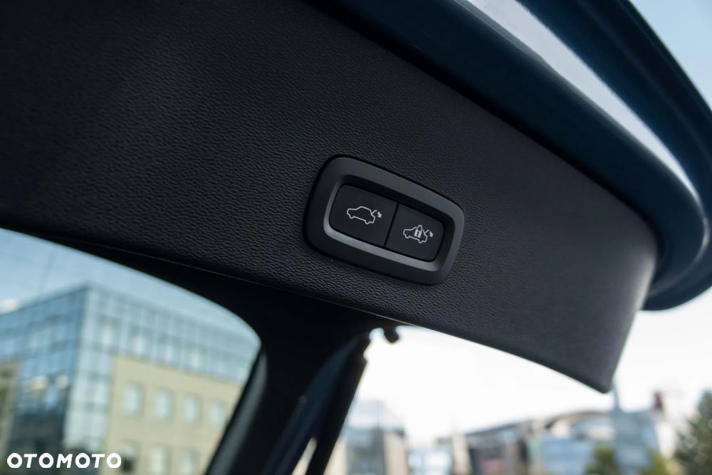 Volvo C40 Recharge Twin AWD Plus - 14