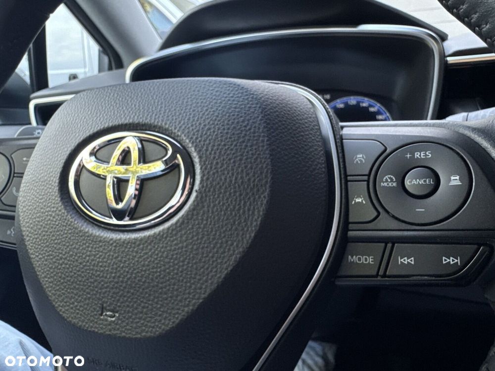 Toyota Corolla 1.8 Hybrid Comfort - 18