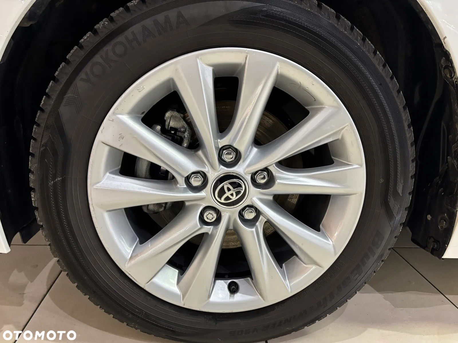 Toyota Corolla 1.8 Hybrid Comfort - 7