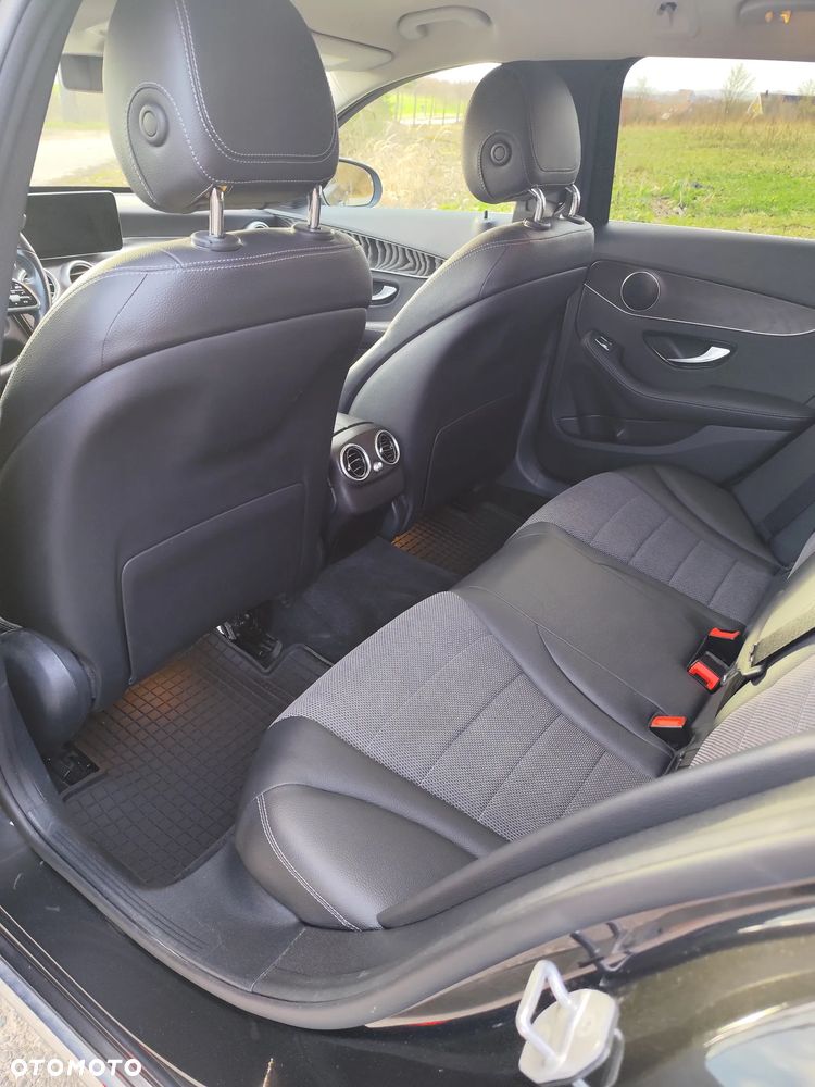 Mercedes-Benz Klasa C 200 d 9G-TRONIC - 6