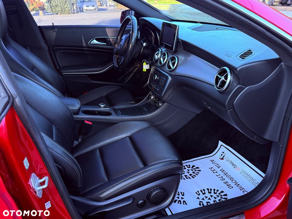Mercedes-Benz CLA - 11