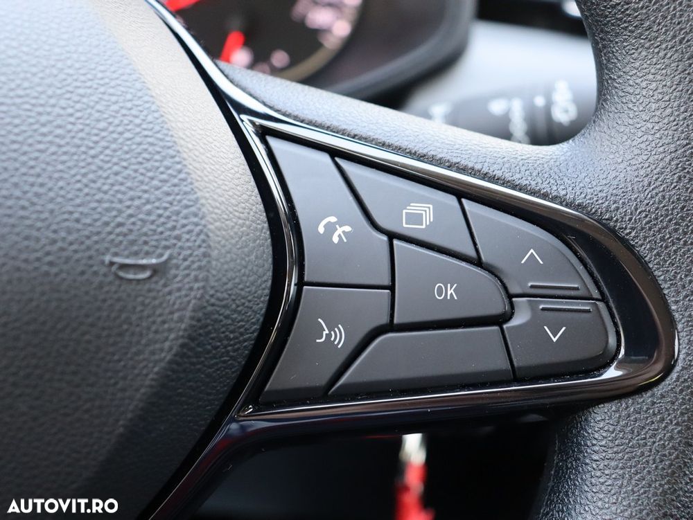Renault Clio - 20