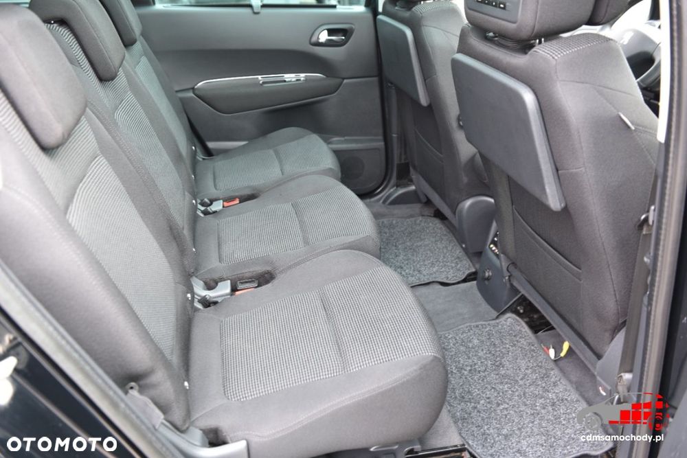 Peugeot 5008 - 22