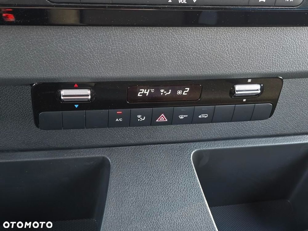 Mercedes-Benz Sprinter 319 CDI Long PRO 9G-Tronic - 19