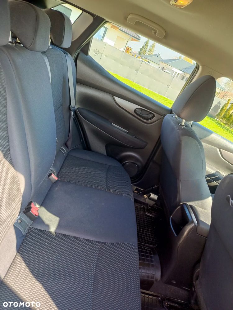 Nissan Qashqai - 30