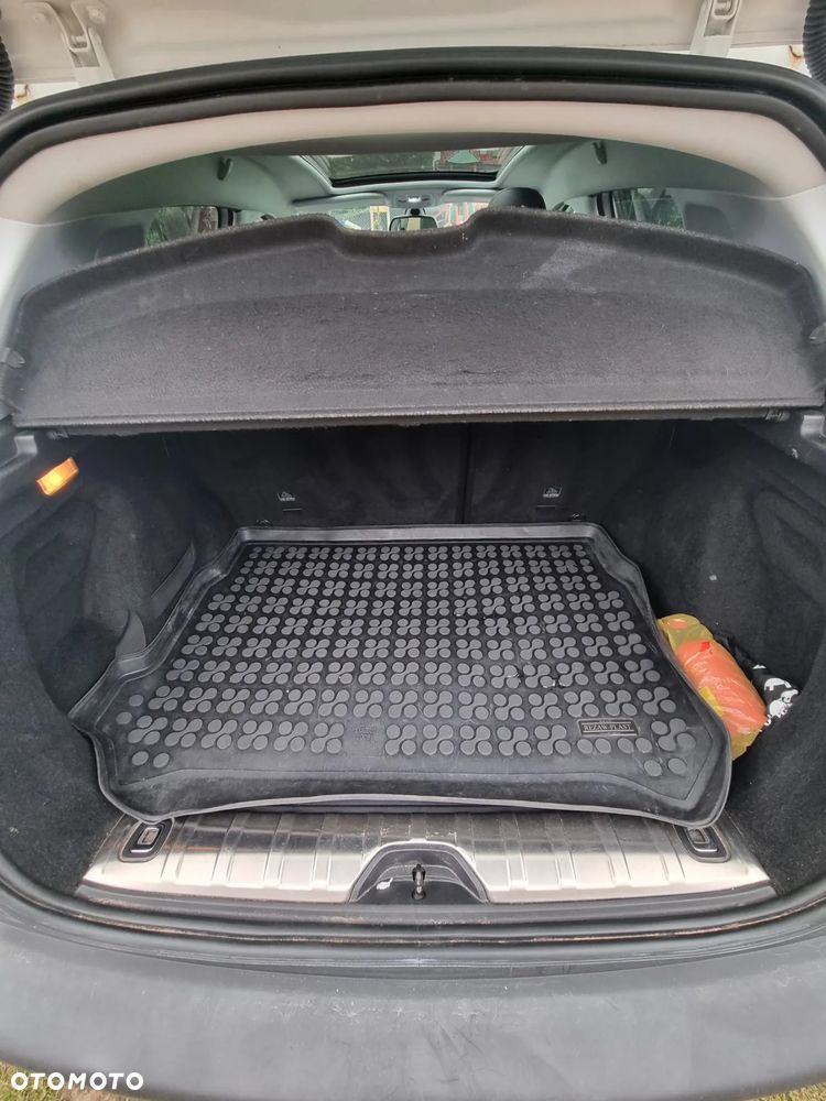 Peugeot 2008 PureTech 110 Stop&Start EAT6 Allure - 13