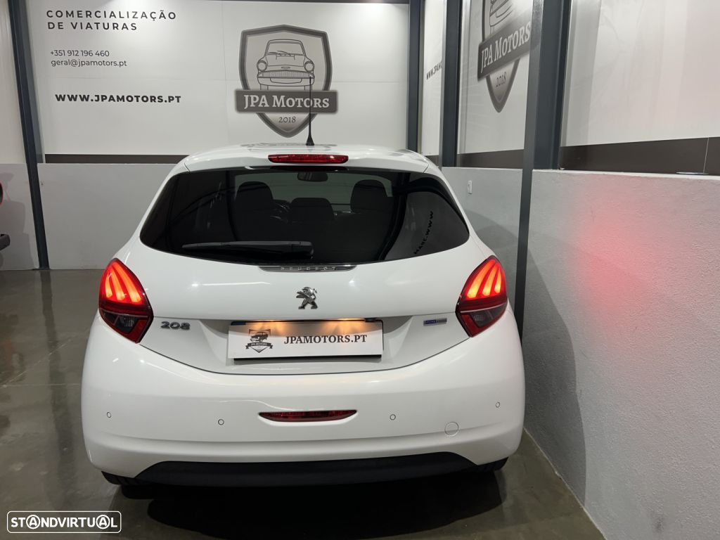 Peugeot 208 1.2 PureTech Style - 7