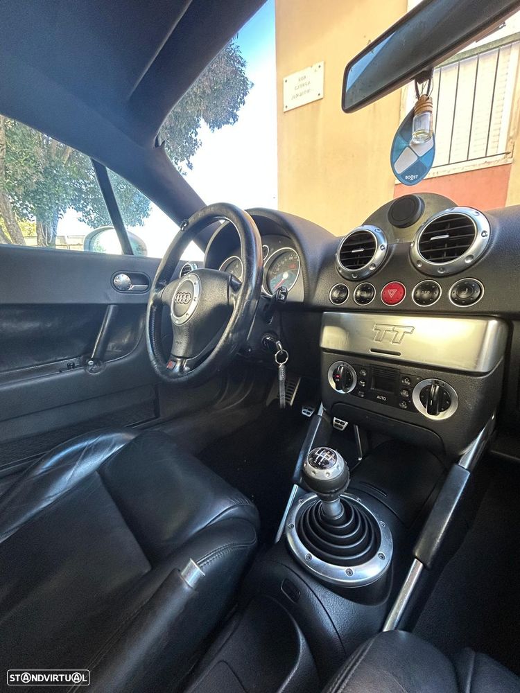 Audi TT Coupé 1.8 T - 27