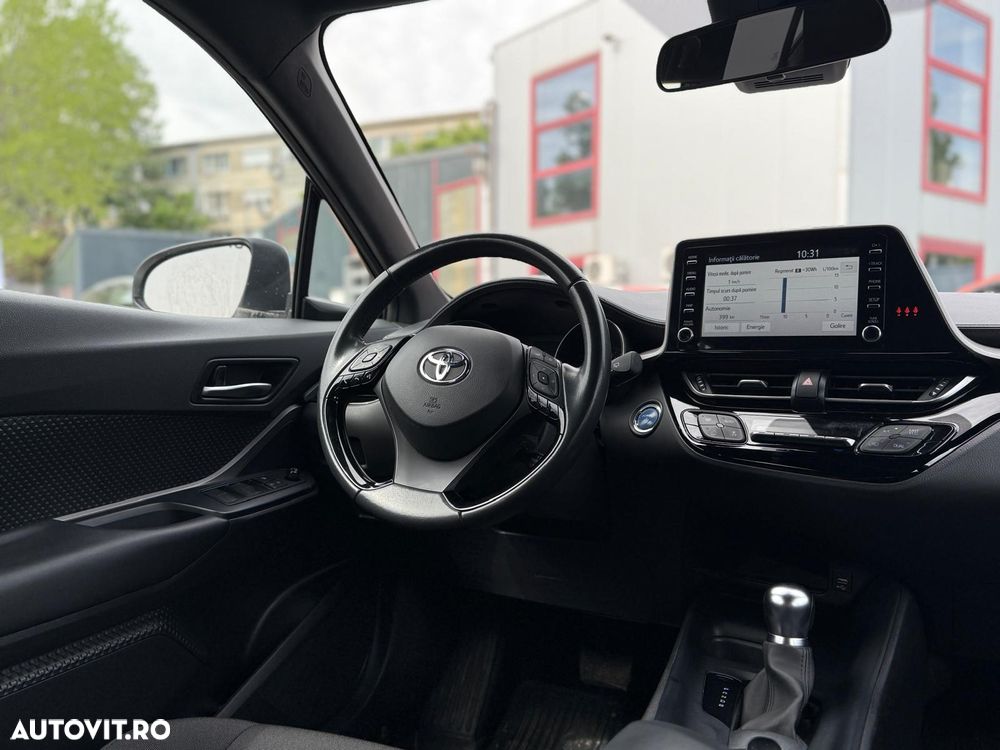 Toyota C-HR - 17
