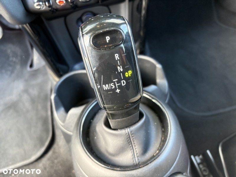 MINI Cooper S John Works Trim sport - 10