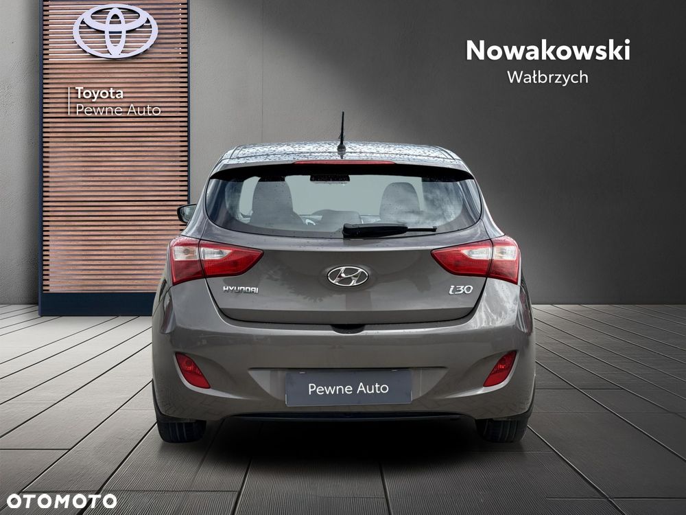 Hyundai i30 1.4 Comfort - 4