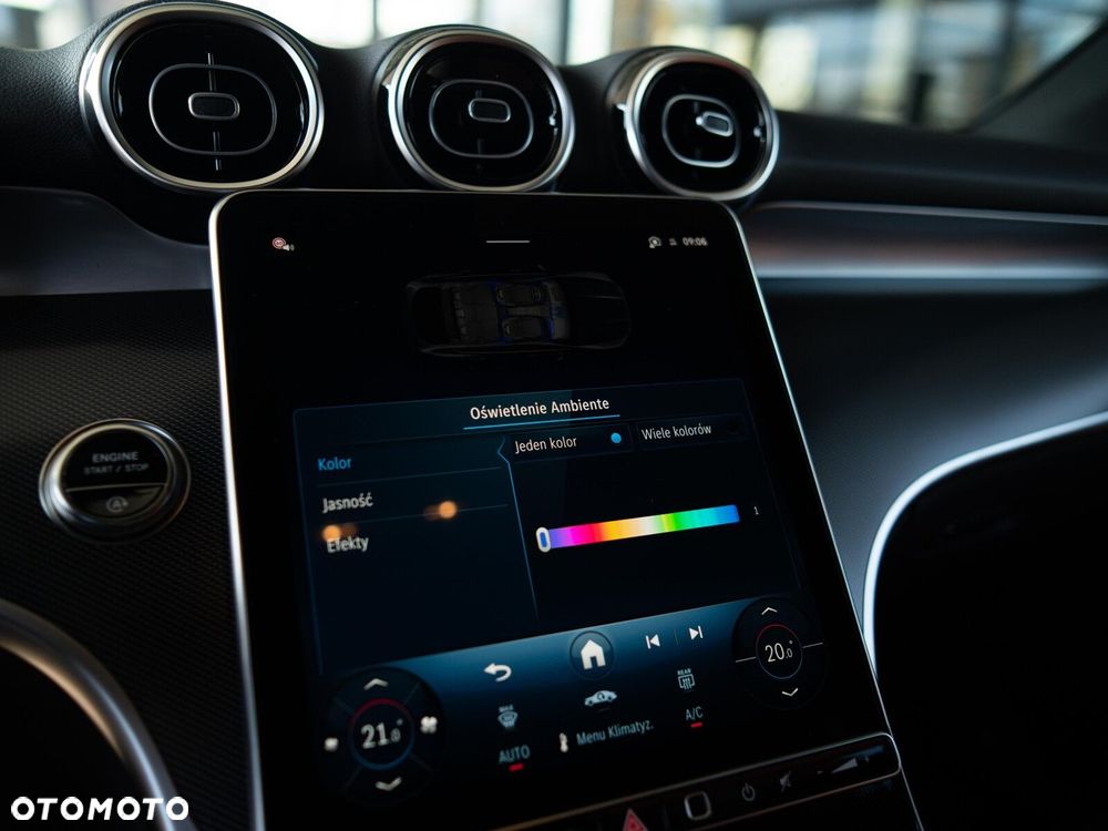 Mercedes-Benz GLC - 22